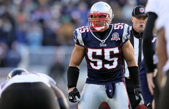 New England Patriots linebacker Junior Seau at the line of scrimmage