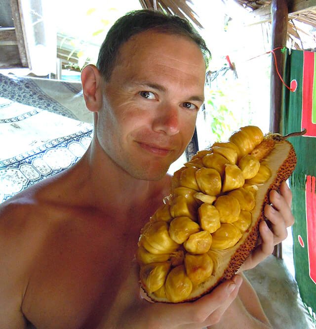 Petr Cech cradles a cempedak in Koh Lanta in 2013