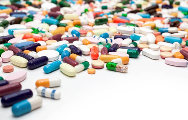 Assorted pills