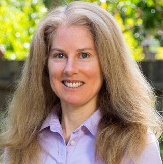 Headshot of Karin Dina