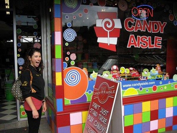 Rawthenticity's Lori Weiss standing outside Candy Aisle