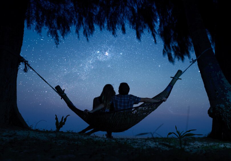 Neuro Emotional Technique - NET - couple enjoying stars - Fruit-Powered