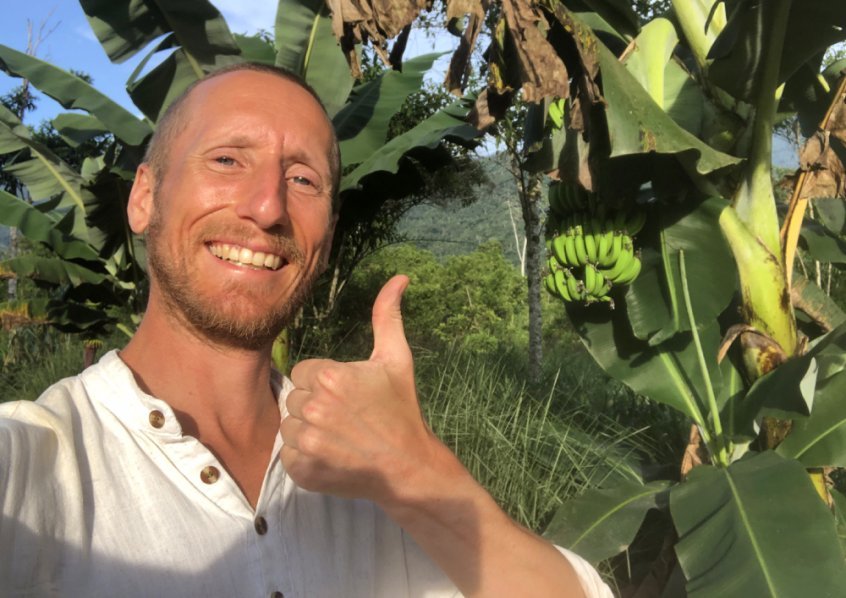 Fruitarianism - spiritual connection - intuitive clarity - Rob Rehnmark smiling - Fruit-Powered